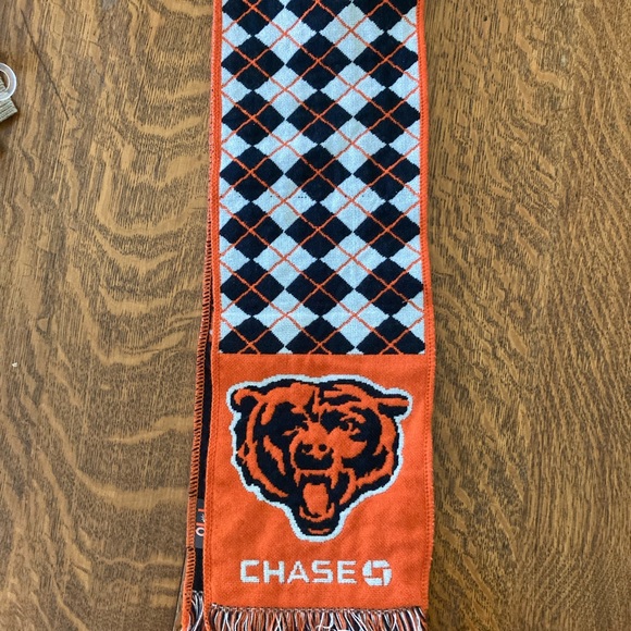 Chicago Bears scarf - Picture 3 of 7